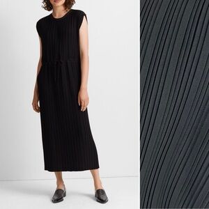 Club Monaco Pleated Dress Black Size 4 NWT